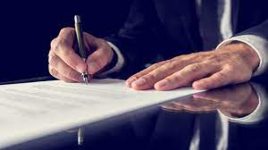 Contract Lawyers in Lethbridge